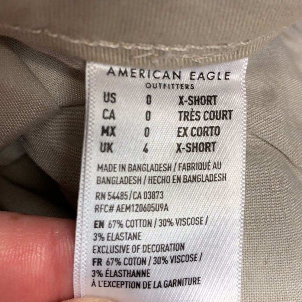 Lady’s American Eagle Khaki Chinos size 0 - Picture 4 of 4